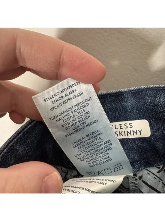 Seven7 Women SZ 8 Alaska Blue Medium Wash Tummy Less High Rise Skinny Jeans NWT - Picture 13 of 14